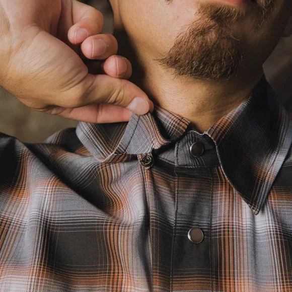 NWT Dixxon Flannel Bamboo Patina Black Brown Plaid Short Sleeve Pearl Snap Shirt - Picture 4 of 9